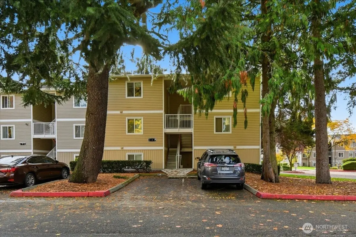 12515 NE 132nd Court #A101, Kirkland, WA 98034 - Image #1