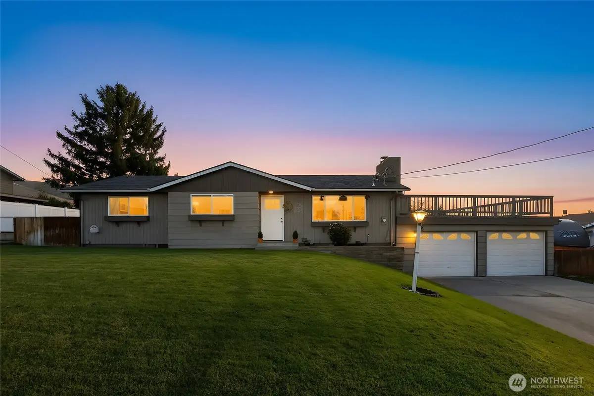 701 Lockhart Drive, Yakima, WA 98901 - Image #1