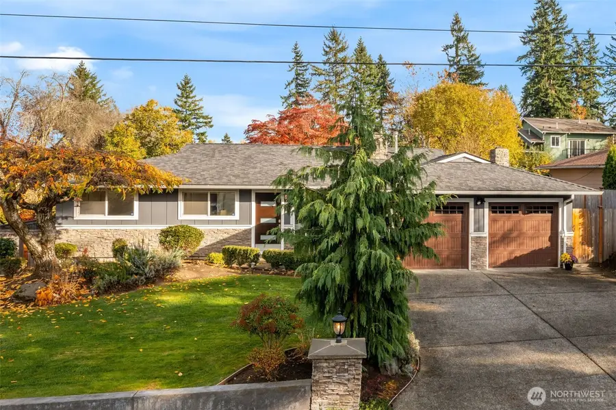 2212 168th Avenue Ne, Bellevue, WA 98008 - Image #2