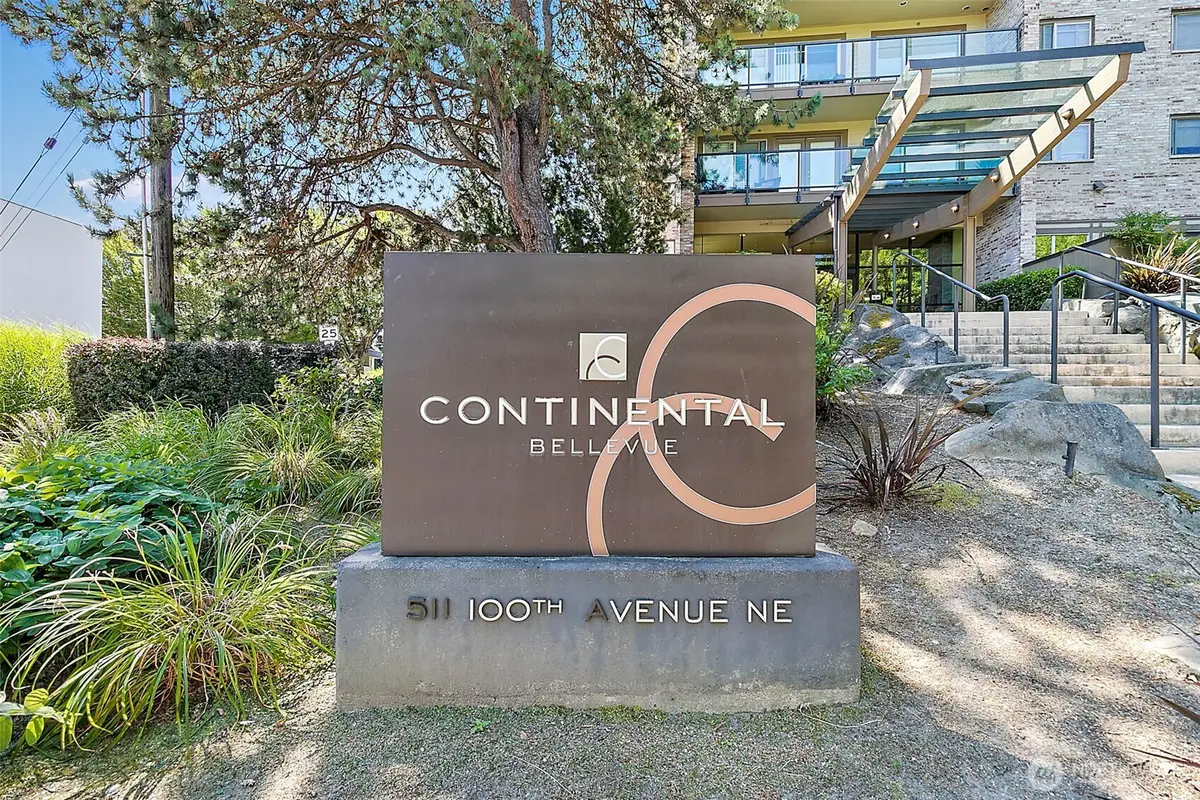 511 100th Avenue Ne #107, Bellevue, WA 98004 - Image #1