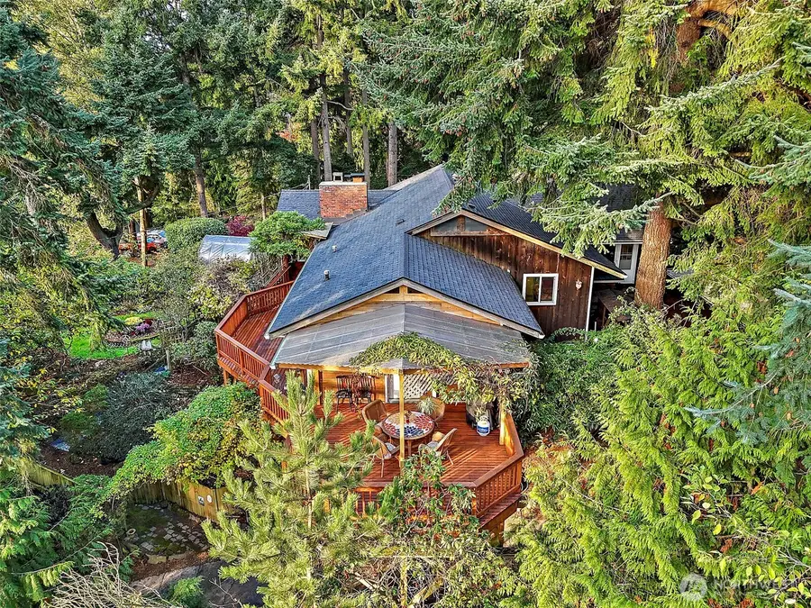 15226 26th Avenue Sw, Burien, WA 98166 - Image #2