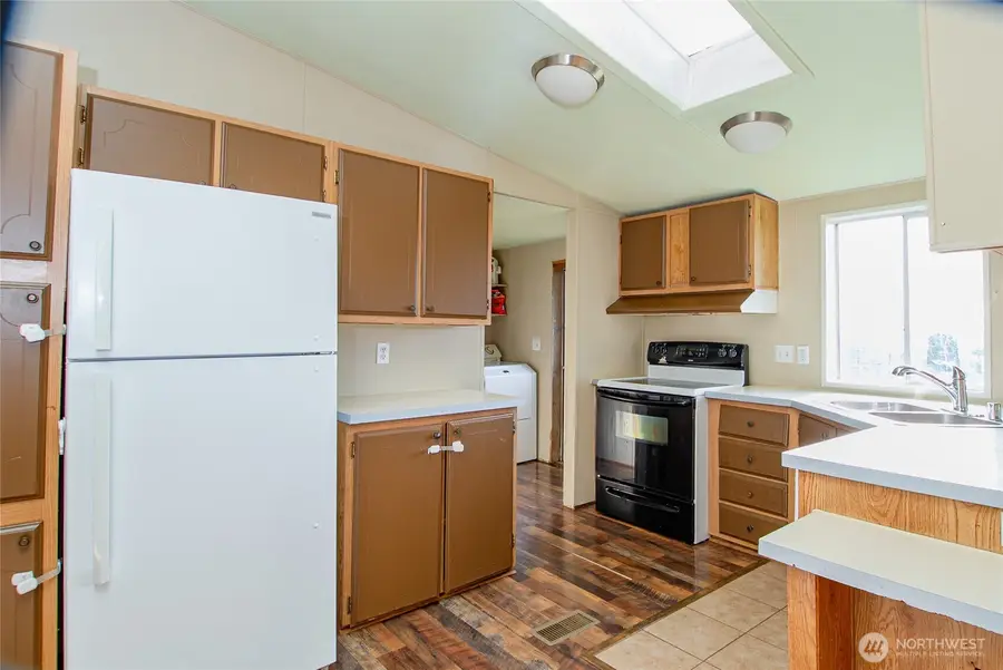 5541 Bayvue Road, Blaine, WA 98230 - Image #3