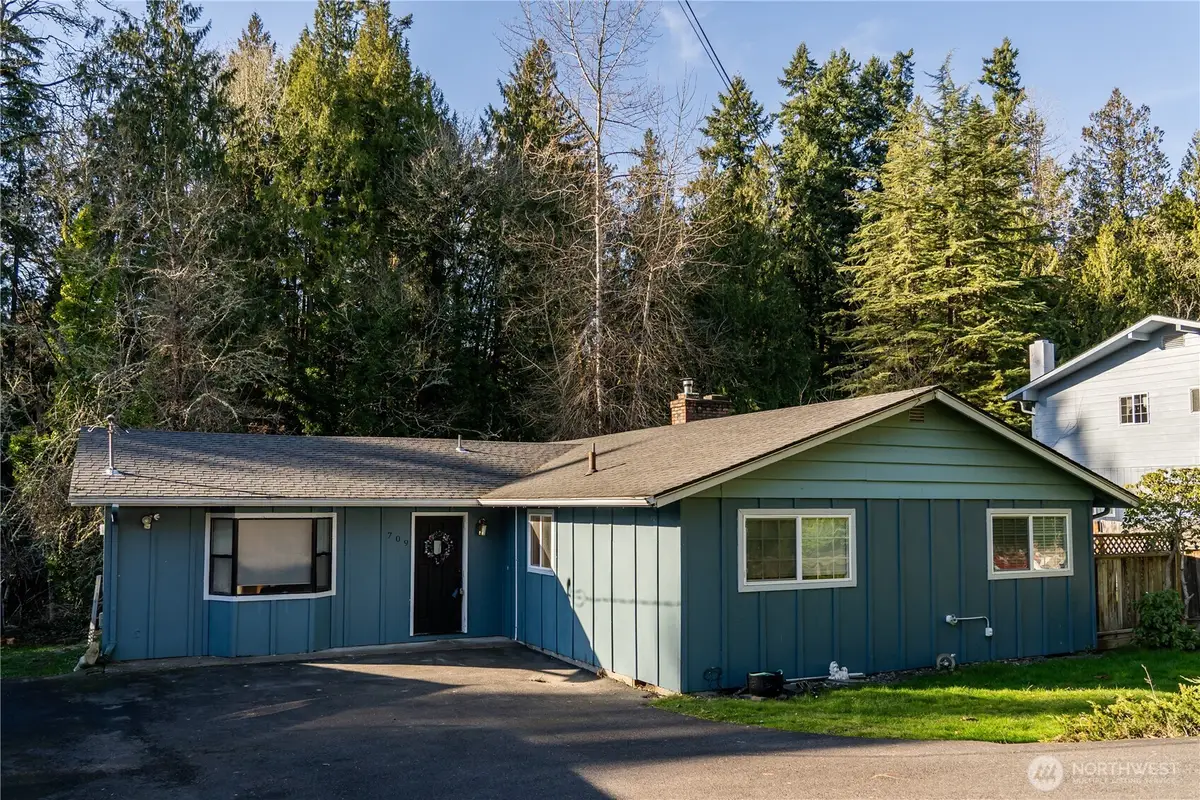 709 N 23rd Avenue, Kelso, WA 98626 - #1