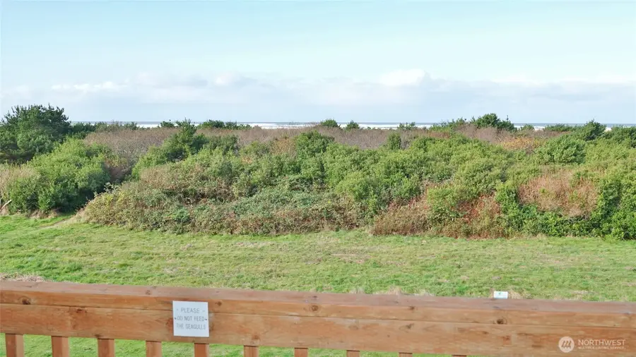 643 Ocean Shores Boulevard Nw #303, Ocean Shores, WA 98569 - Image #3