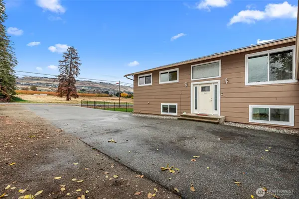 3010 NW Cascade Avenue, East Wenatchee, WA 98802