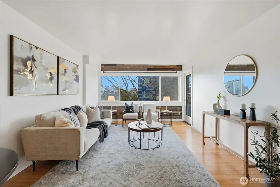 705 E Republican Street # 403, Seattle, WA 98102 - Image #2