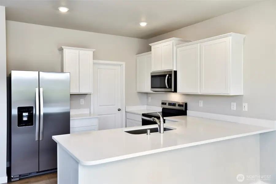 9710 Brown Street Se, Yelm, WA 98597 - Image #3