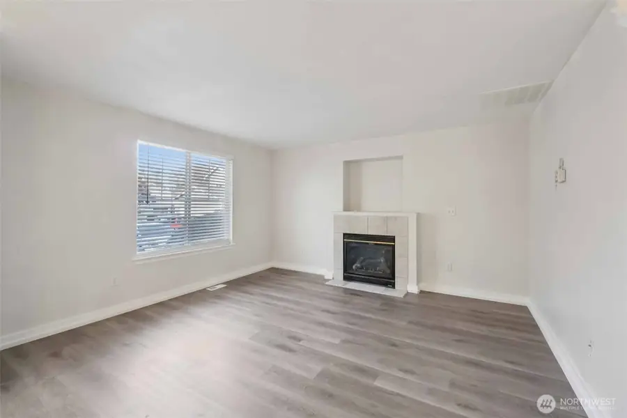 2805 9th Street Se, Puyallup, WA 98374 - Image #2