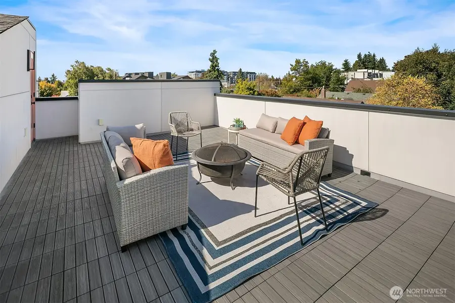 8326 14th Avenue Nw, Seattle, WA 98117 - Image #3