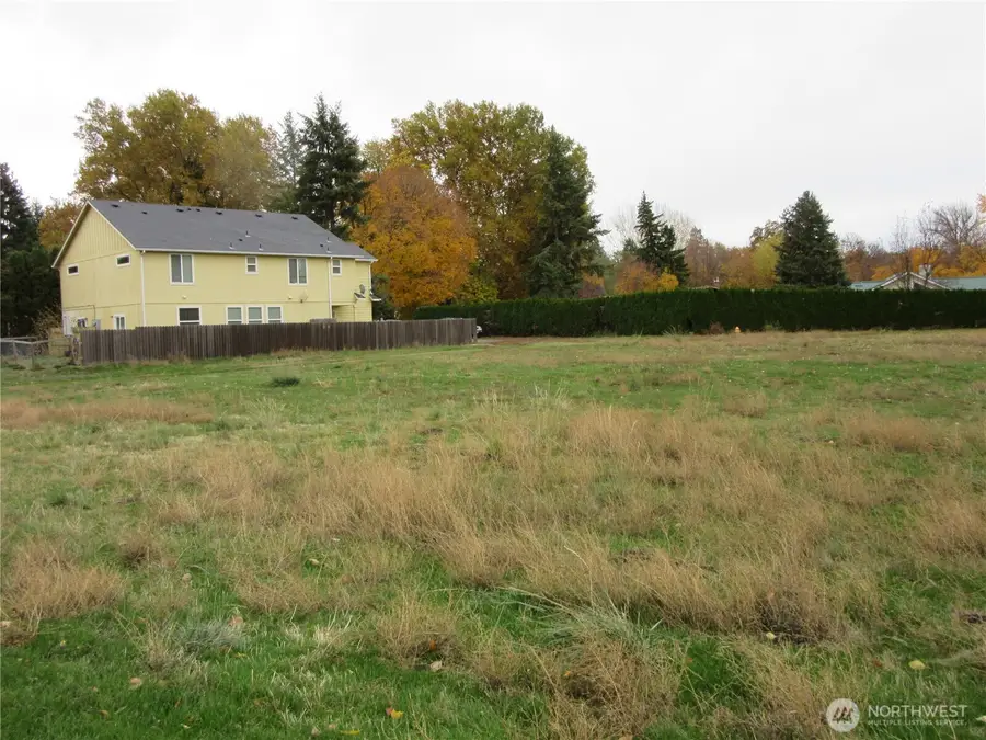 425 E Richmond Avenue, Dayton, WA 99328 - Image #2