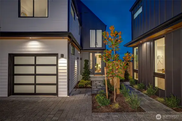 3612 SW Othello, Seattle, WA 98126