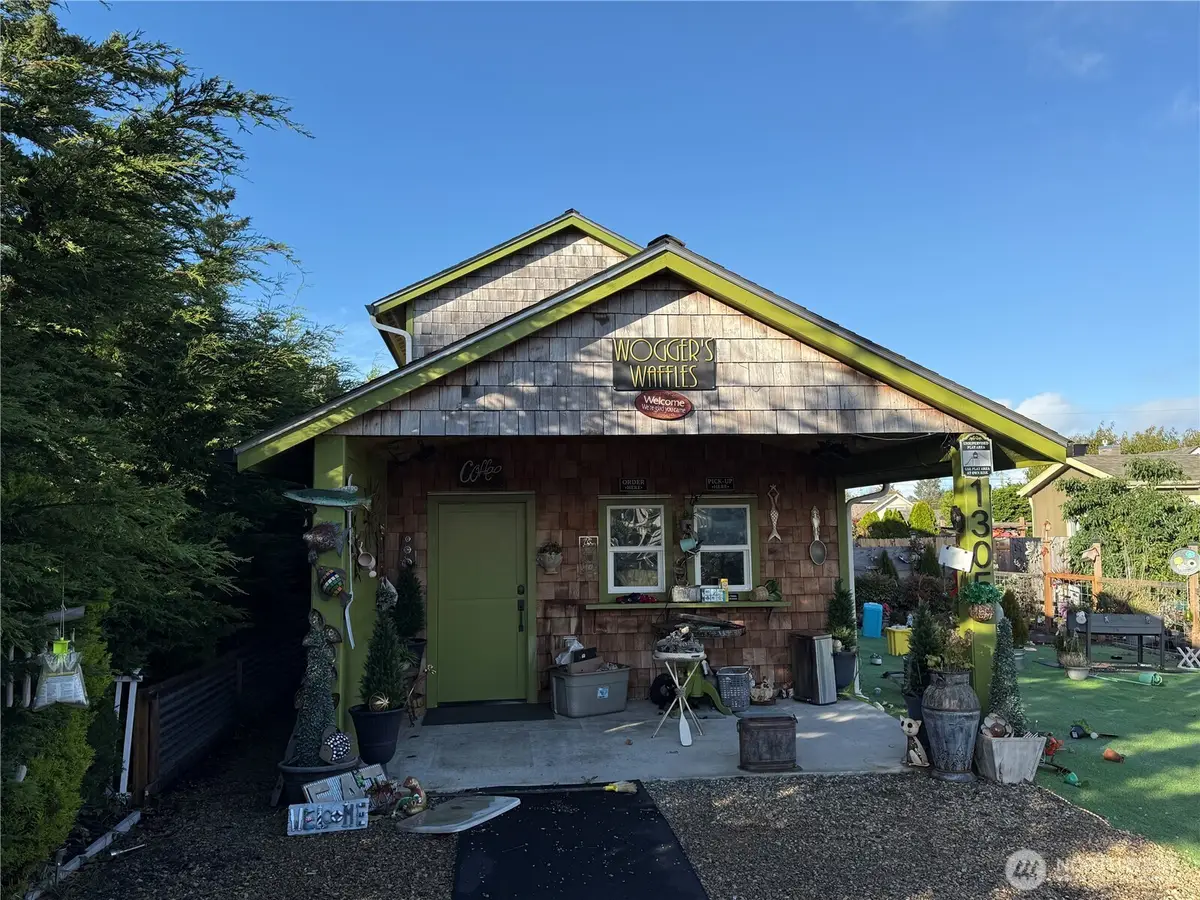 1305 Bay Avenue W, Ocean Park, WA 98640 - Image #1