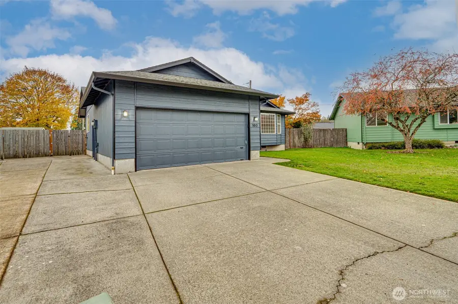 160 Dehning Dr, Woodland, WA 98674 - Image #3