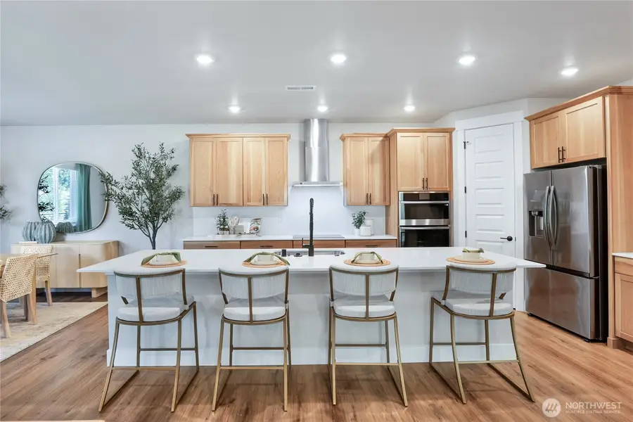 32425 Vine Avenue Se, Black Diamond, WA 98010 - Image #2