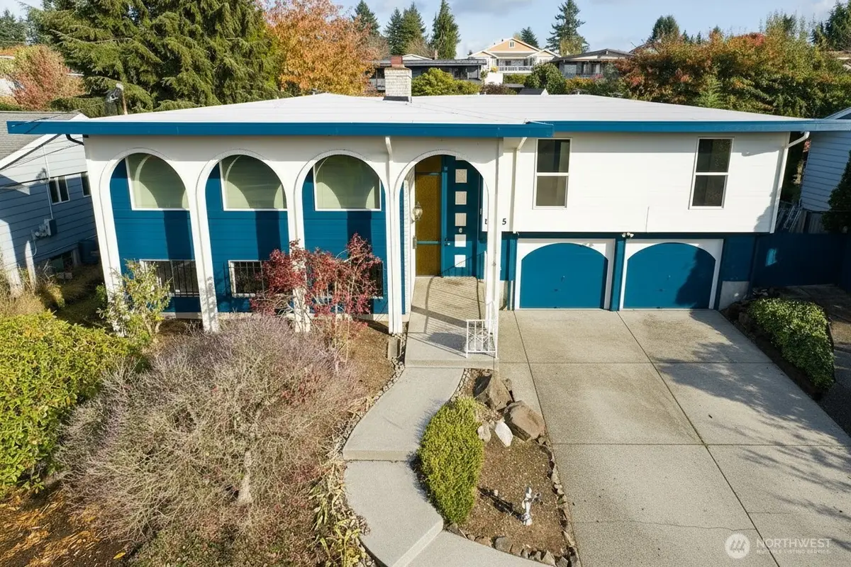 1825 N Lenore Drive, Tacoma, WA 98406 - Image #1