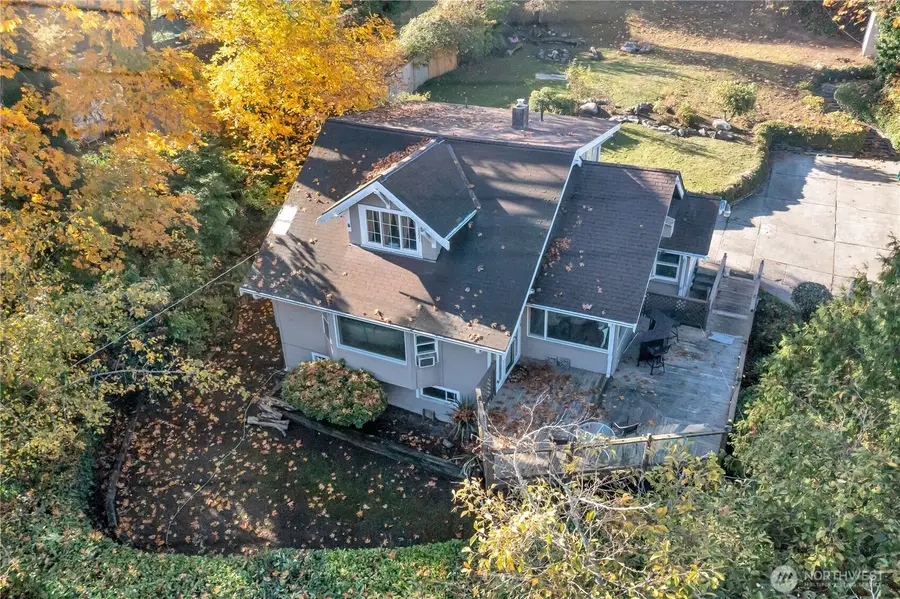 10021 16th Avenue S, Seattle, WA 98168 - Image #2