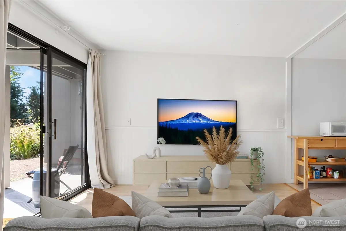 6667 138th Avenue Ne #524, Redmond, WA 98052 - Image #1