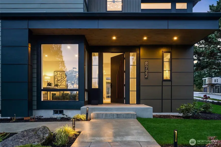 8722 126th Avenue Ne, Kirkland, WA 98033 - Image #2