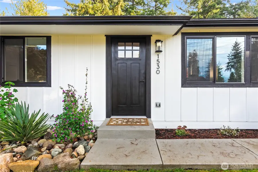 1530 Lyle Avenue, Bremerton, WA 98312 - Image #2