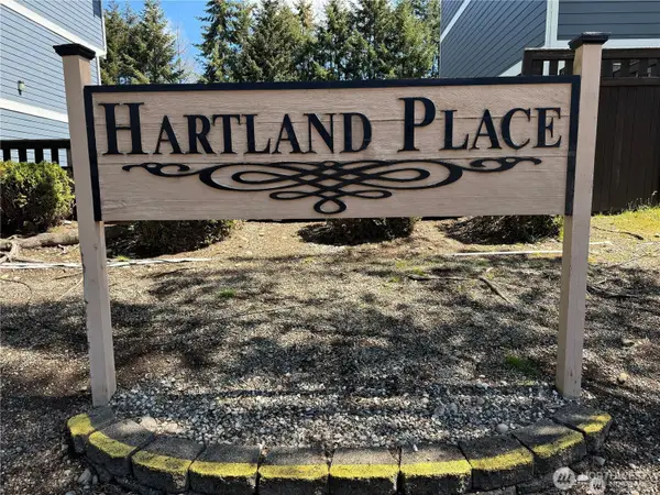 3939 10th Street Se #C1, Puyallup, WA 98374