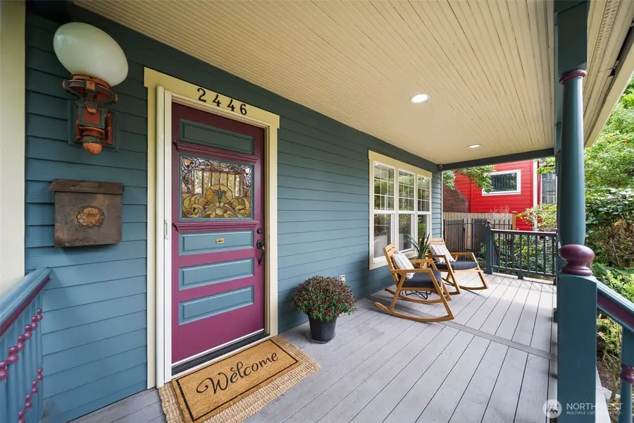 2446 Queen Anne Avenue N, Seattle, WA 98109 - Image #3