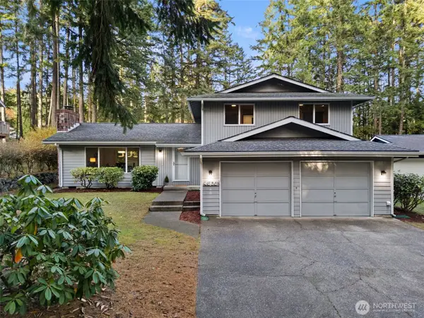 4600 NW 82nd Street, Silverdale, WA 98383