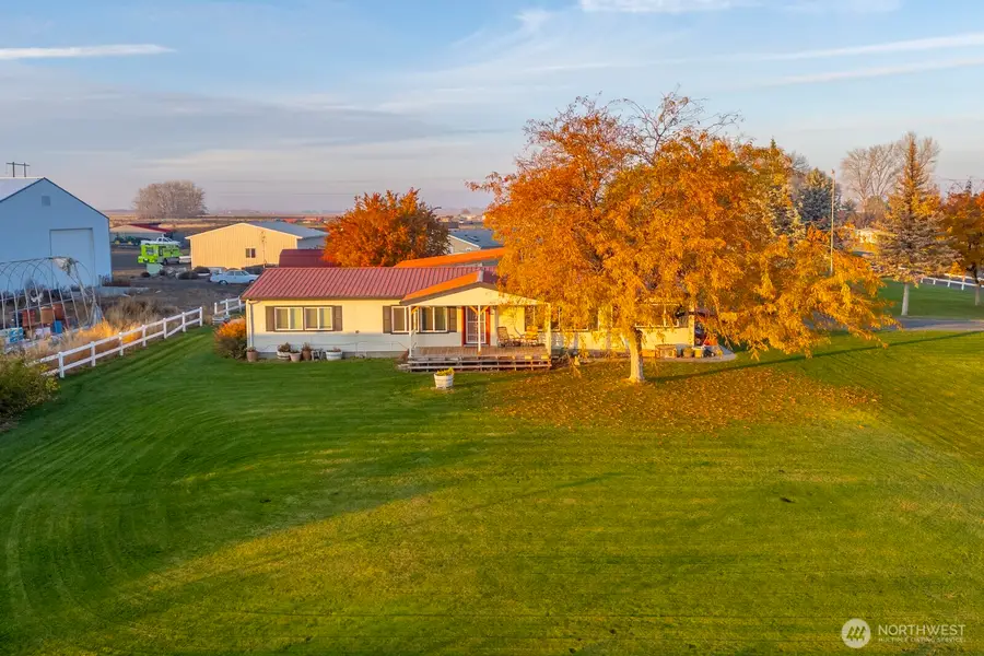 1132 NE C Road, Moses Lake, WA 98837 - Image #2