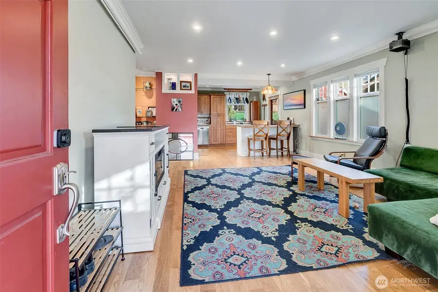 6016 44th Avenue Sw, Seattle, WA 98136 - Image #3