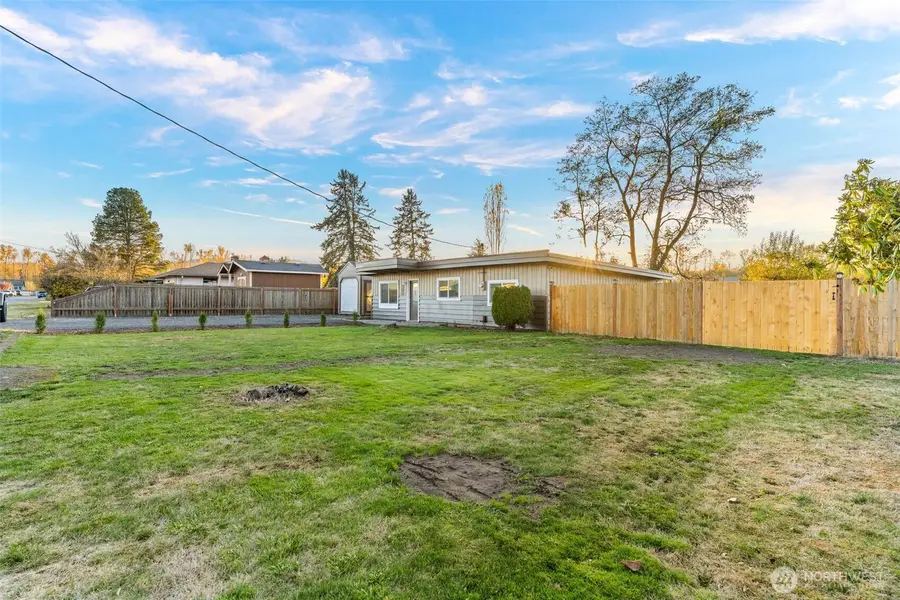 503 Coe Lane Sw, Orting, WA 98360 - Image #2