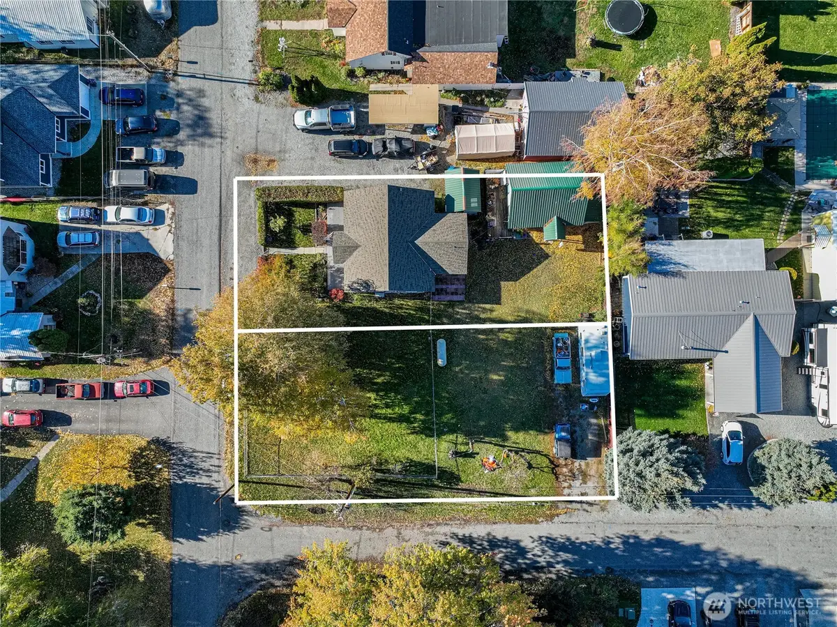 145 N Harris Avenue, Manson, WA 98831 - Image #1