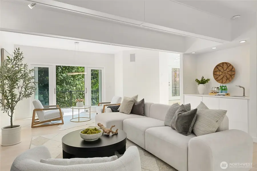 2513 225th Place Ne, Sammamish, WA 98074 - Image #2