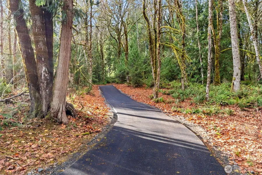 6301 Cooper Point Road Nw, Olympia, WA 98502 - Image #2