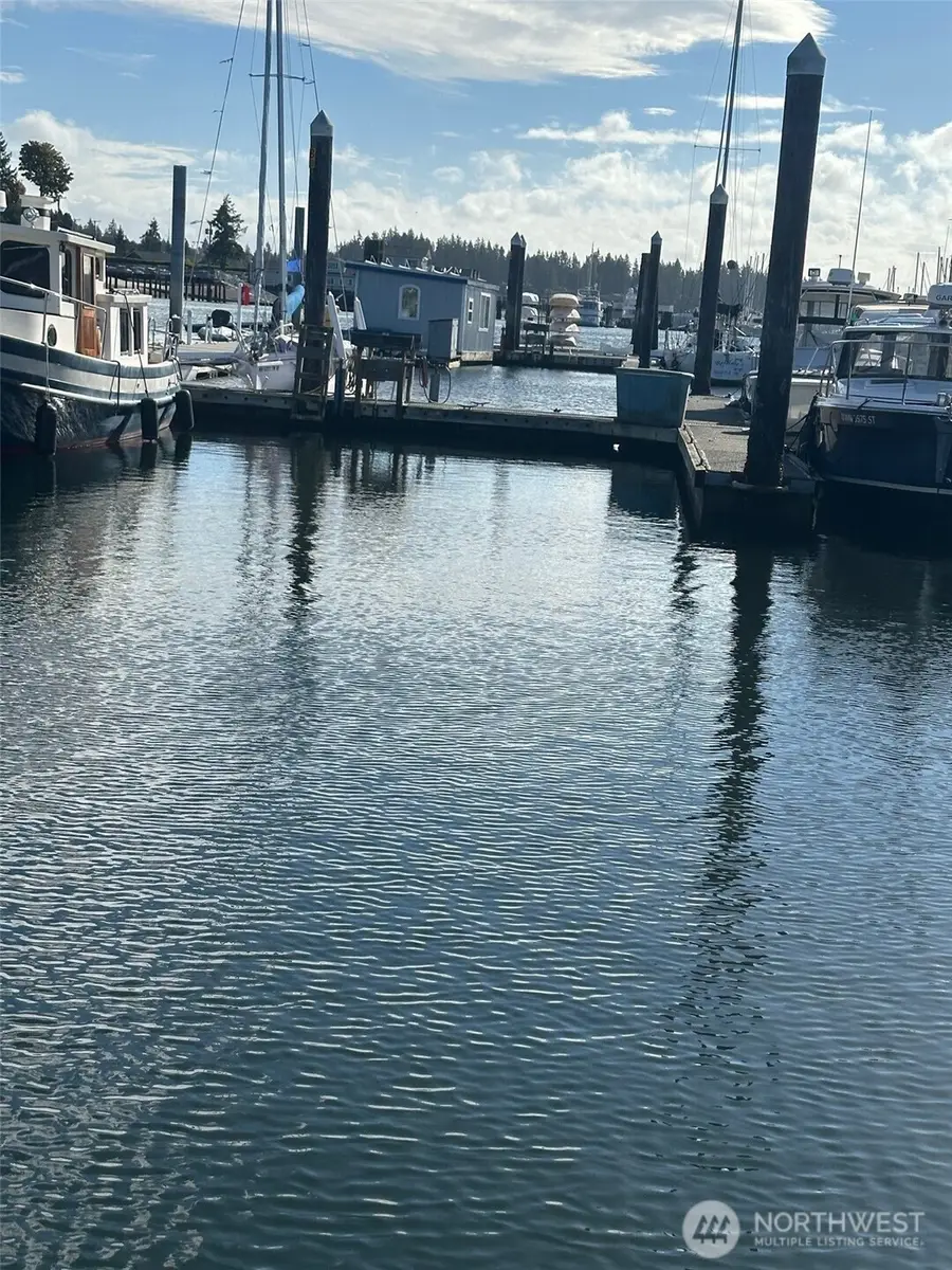 18129 NE Fjord Drive Ne #B-2, Poulsbo, WA 98370 - Image #2