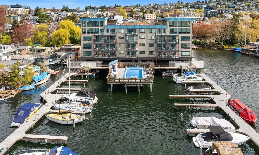 2301 Fairview Avenue E #301, Seattle, WA 98102 - Image #2