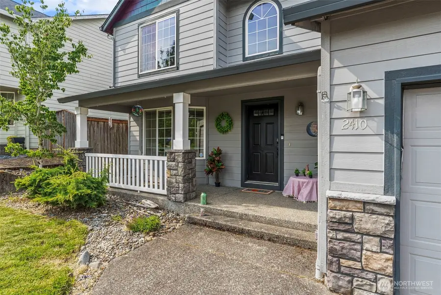 2410 N Heron Drive, Ridgefield, WA 98642 - Image #2