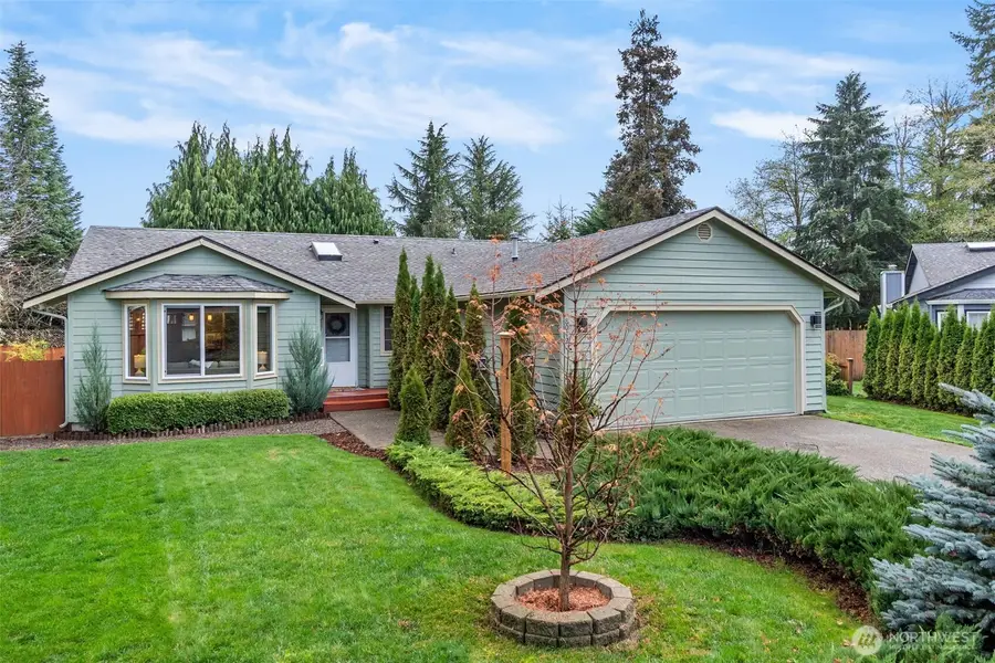 8042 Parkridge Drive Se, Tumwater, WA 98501 - Image #2