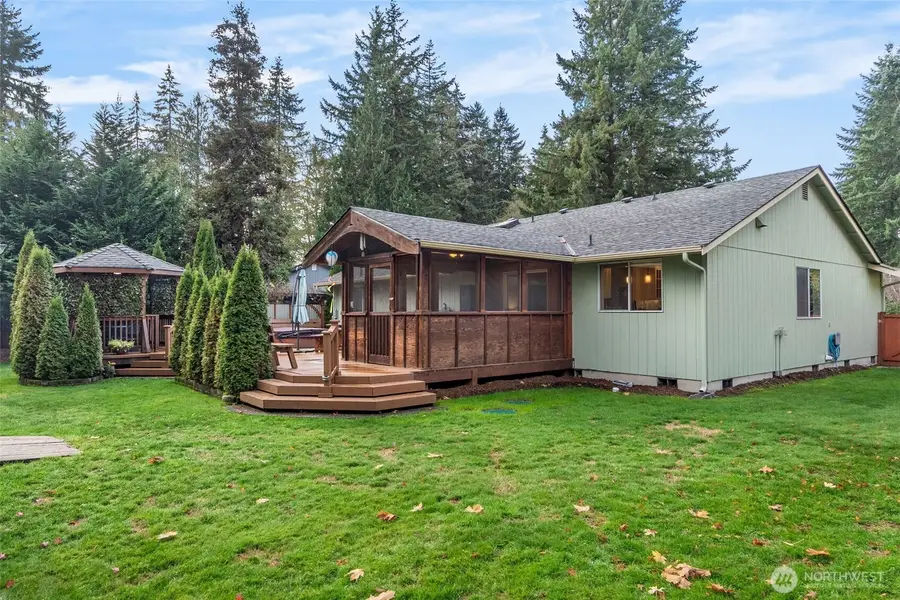 8042 Parkridge Drive Se, Tumwater, WA 98501 - Image #3