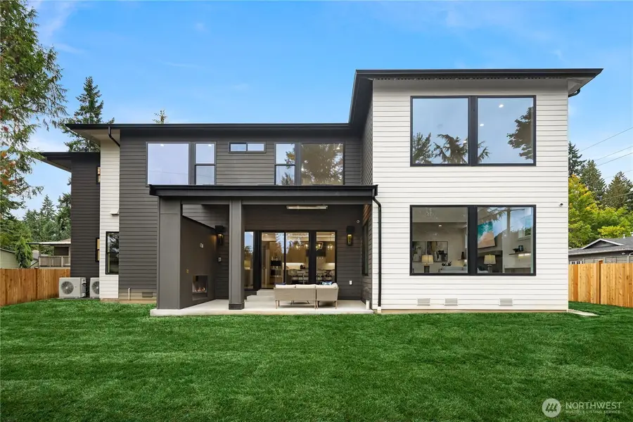 13698 NE 83rd Street, Redmond, WA 98052 - Image #2