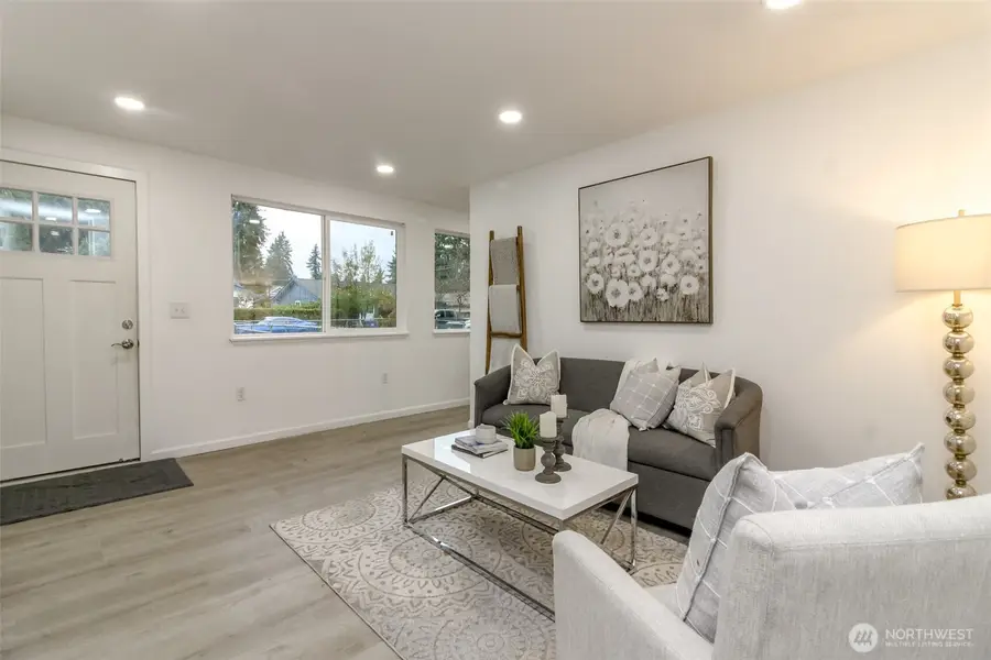 15209 25th Avenue E, Tacoma, WA 98445 - Image #3