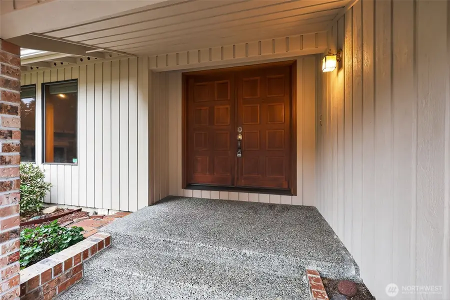 16204 97th Avenue Ct E, Puyallup, WA 98375 - Image #2