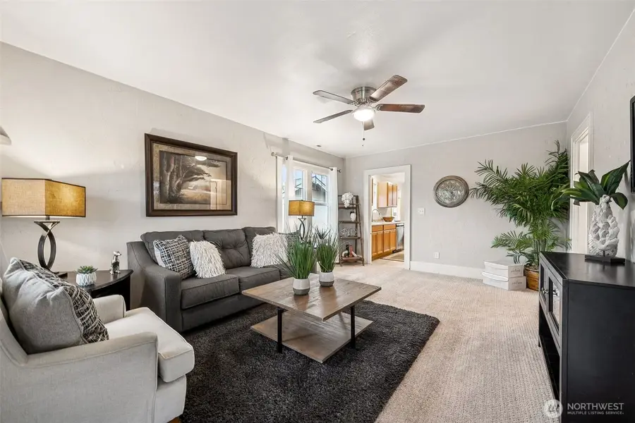 1776 Lafromboise Street, Enumclaw, WA 98022 - Image #2