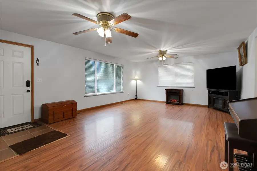 8114 204th Street Ct E, Spanaway, WA 98387 - Image #3