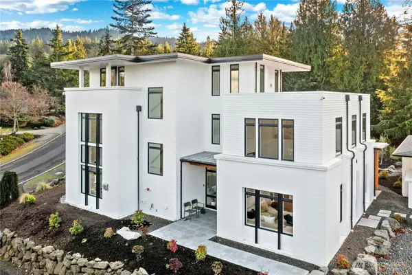 2115 Squak Mountain Loop Sw, Issaquah, WA 98027