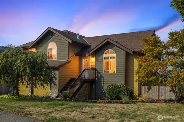 8504 76th Avenue Ne, Marysville, WA 98270