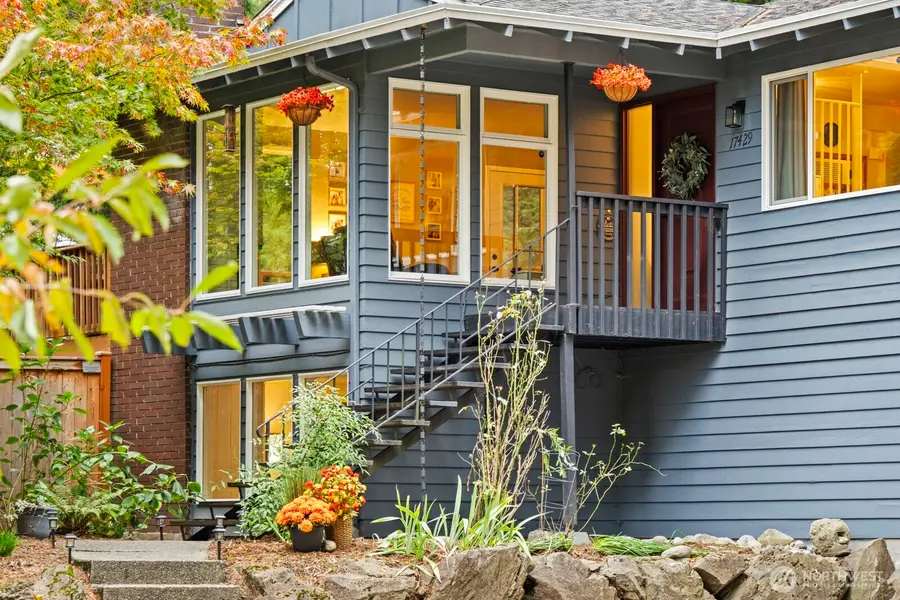 17429 17th Avenue W, Lynnwood, WA 98037 - Image #2