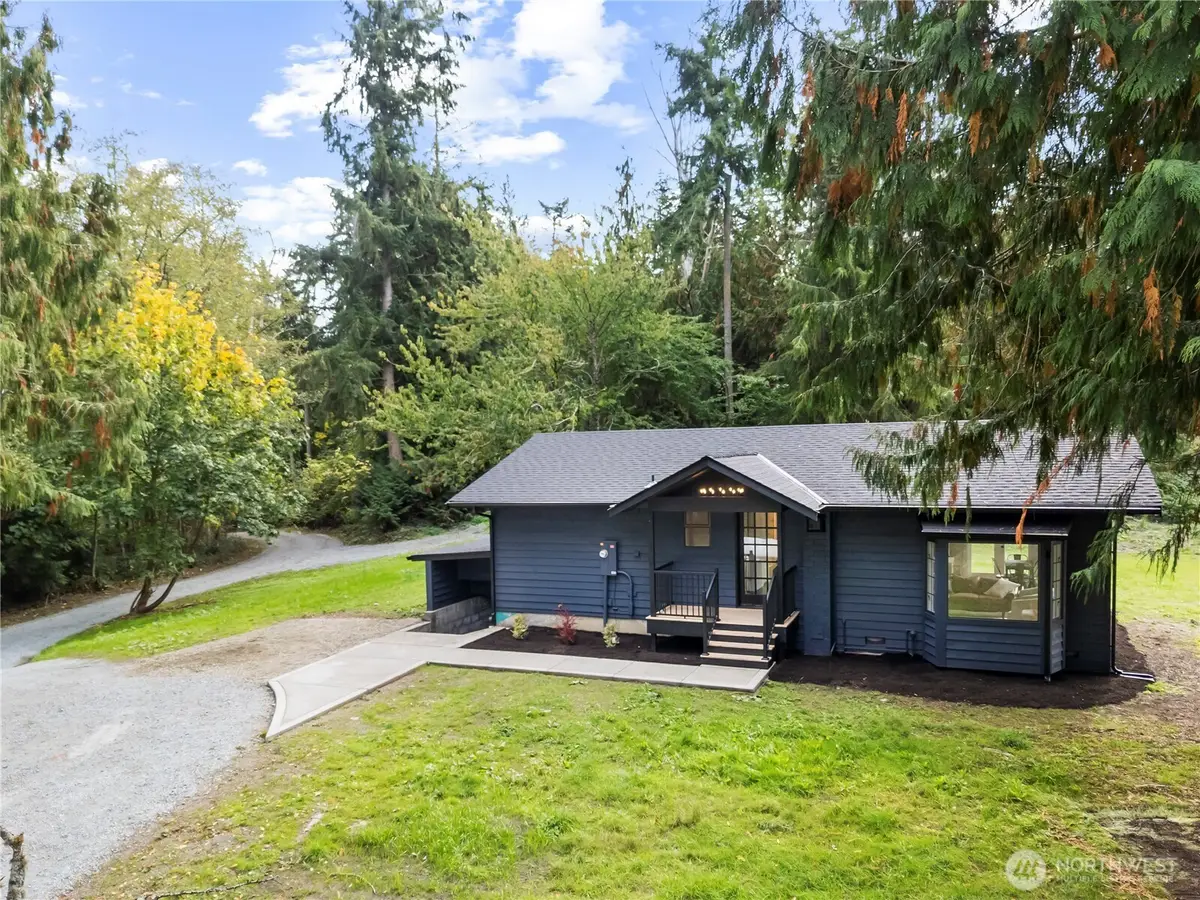 940 Hoppy Trail Way, Camano Island, WA 98282 - Image #1