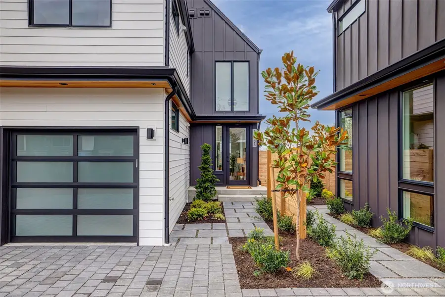 3612 SW Othello, Seattle, WA 98126 - Image #2