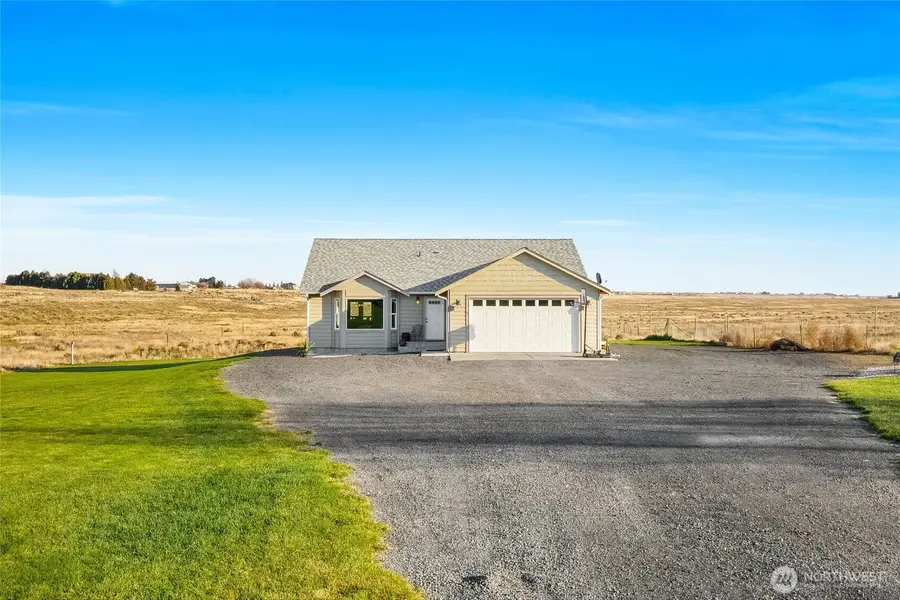8903 NE Stonecrest Road, Moses Lake, WA 98837 - Image #3