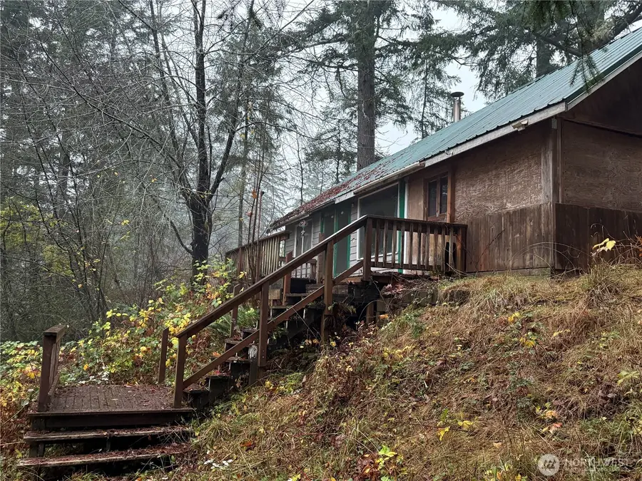 3780 S Mission Road W, Bremerton, WA 98312 - Image #2