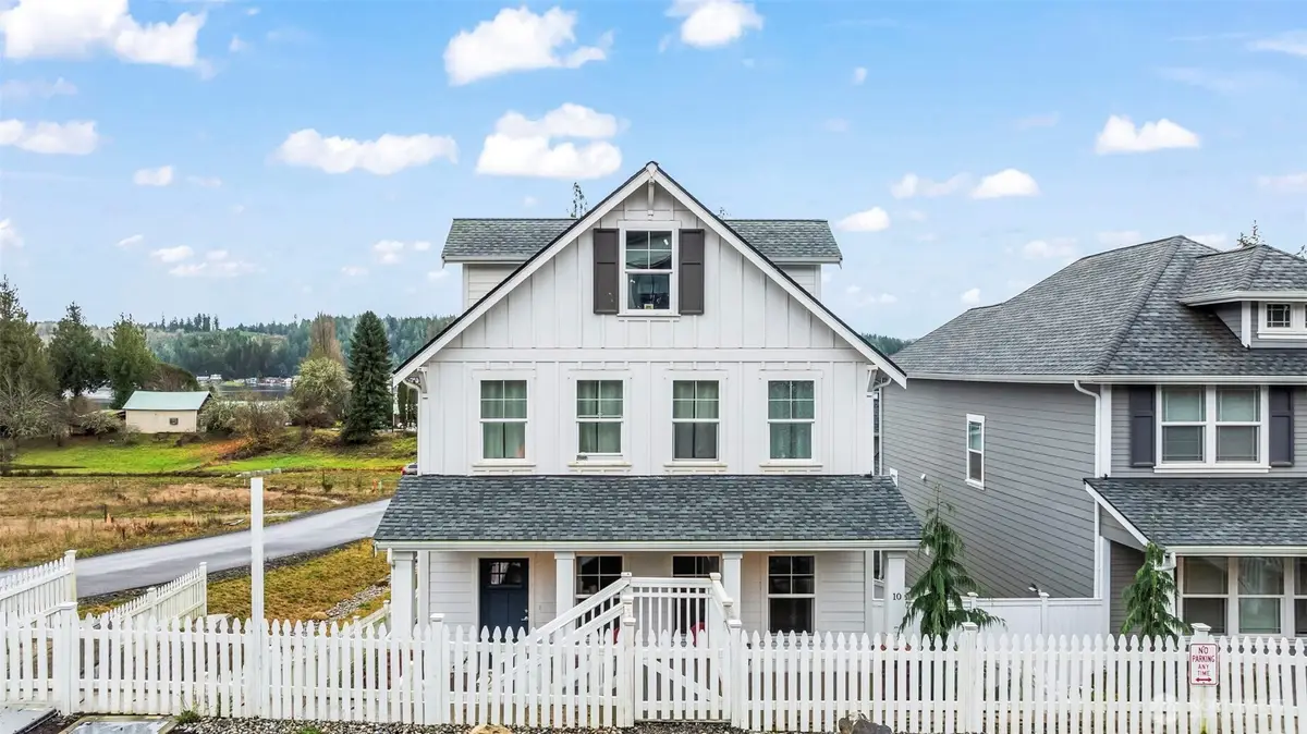 10 E Compass Lane, Allyn, WA 98524 - Image #1